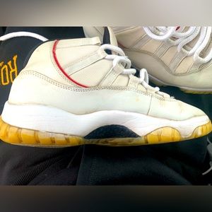 Retro 2018 Nike air Jordan 11s “platinum tip”